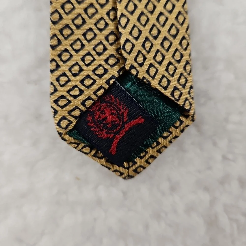 $91 Tommy Hilfiger Men's Blue Geo Classic Vintage Wide Silk Neck‎ Tie 58X3.75